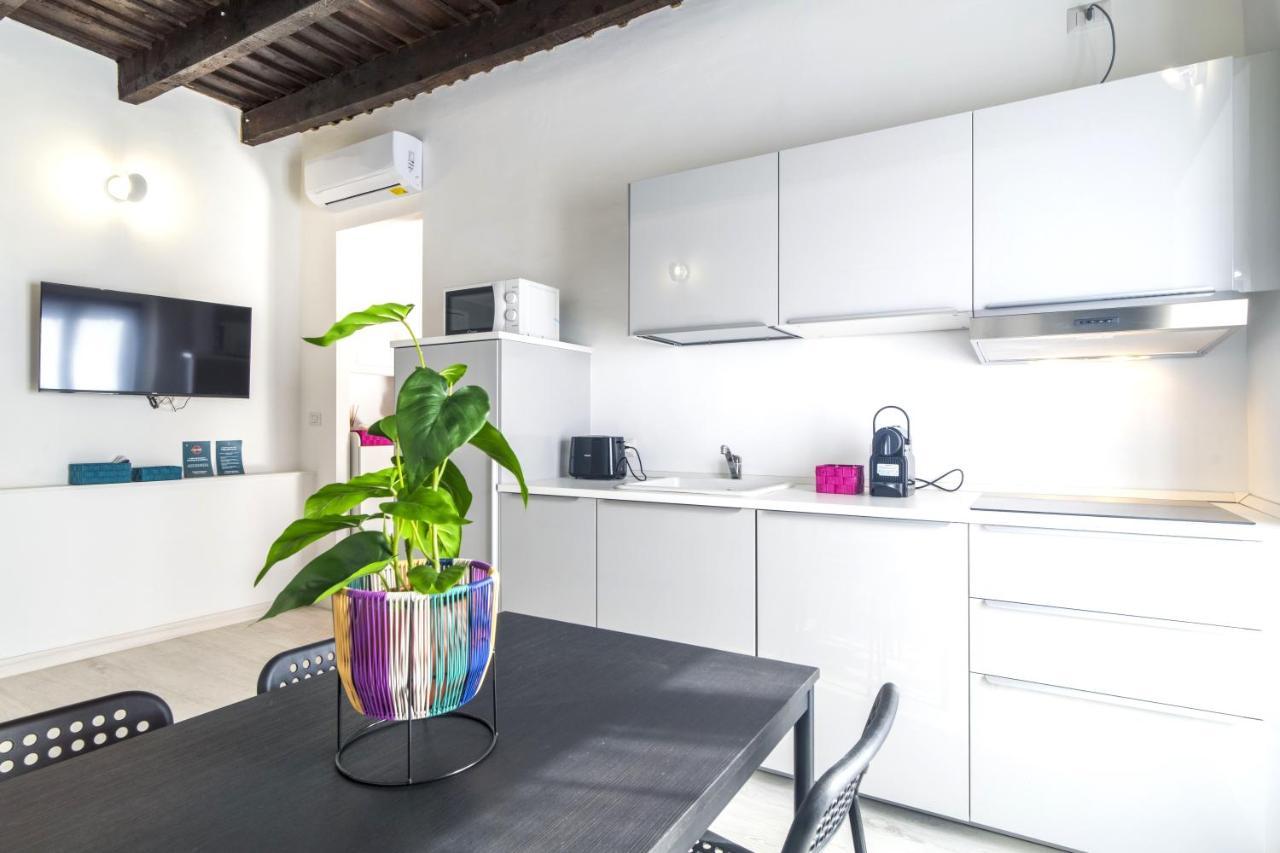 I-Homes Fashion Savona Milan Exterior photo